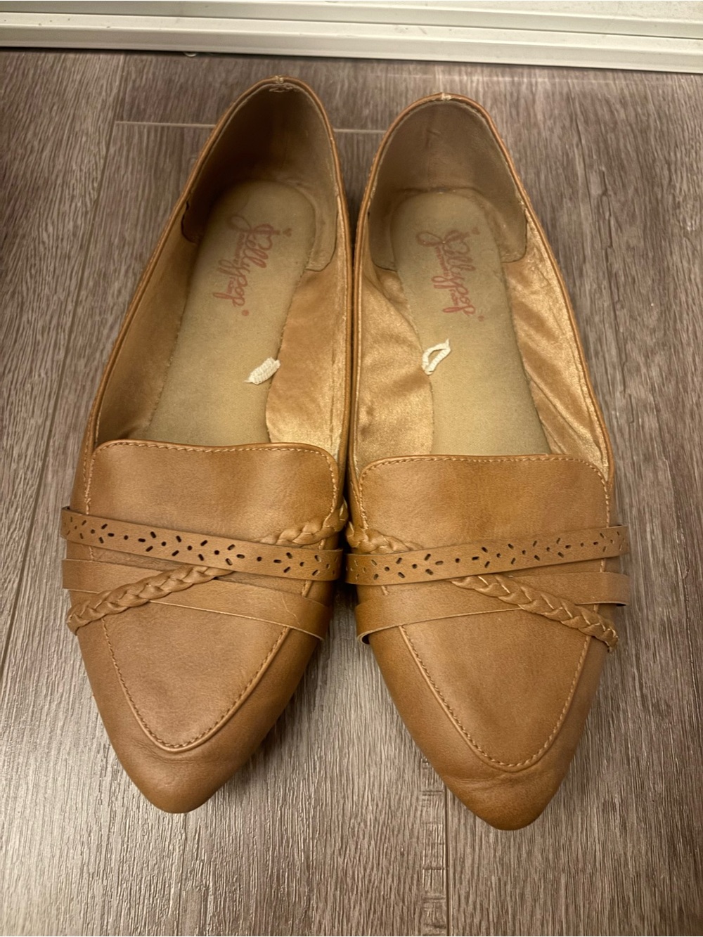 Women's Tan Pointed Toe Loafers
